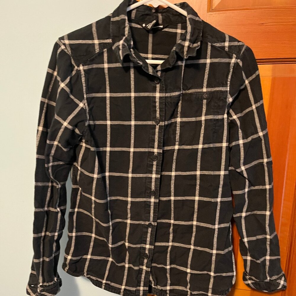 Black Diamond brand plaid flannel top